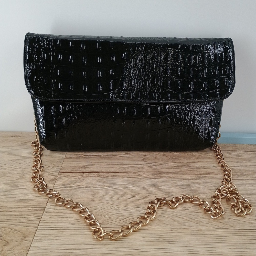Vecceli Italy Black Croc Patent Envelope Bag Crossbody Clutch Gold Chain Formal